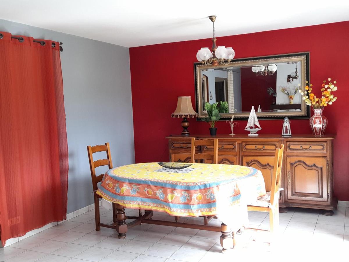 La Belle Maisonette 蒙莫里永 外观 照片